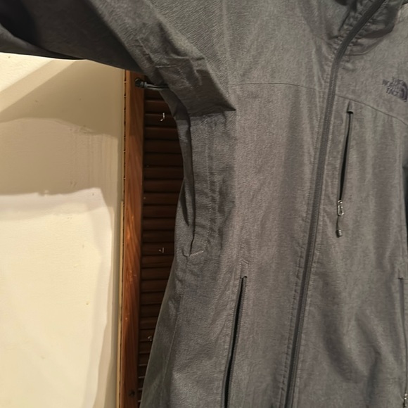 The North Face men’s  jacket windbreaker hyvent 2.5L size S - Picture 7 of 17